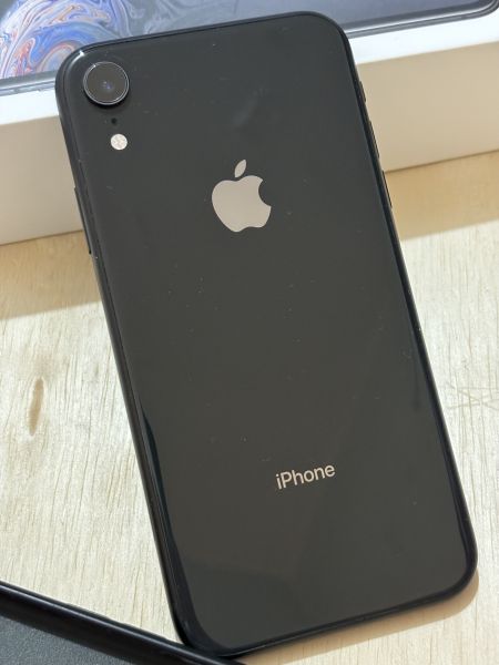 iPhone XR | 128GB | Black (único dono, EU)