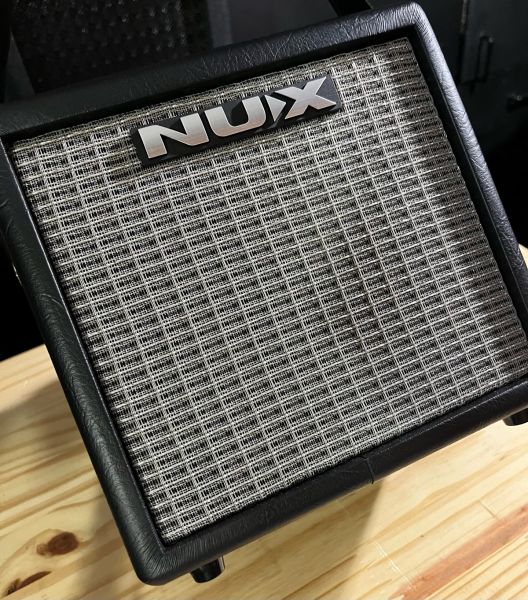 Amplificador Mighty 8BT NUX (portable amplifier)