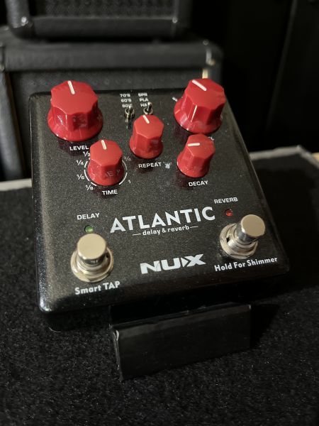 Pedal Atlantic NUX (delay & reverb) - Linha VERDUGO