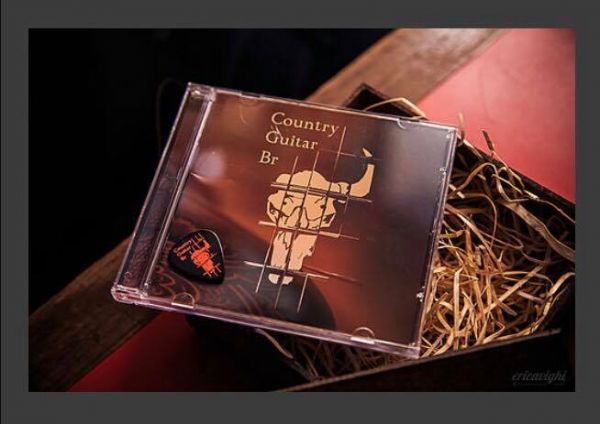 CD 'Country Guitar Br' (participação Faiska) - autografado pelo FAISKA