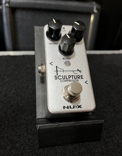 Mini Pedal Sculpture NUX (Compressor)