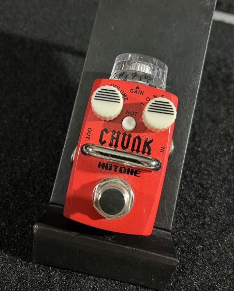 Mini Pedal Chunk HOTONE (distorção)